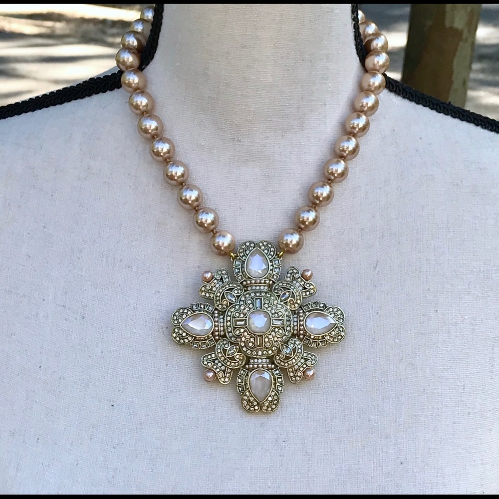 Heidi Daus Runway Fabulous Cross Necklace NIB